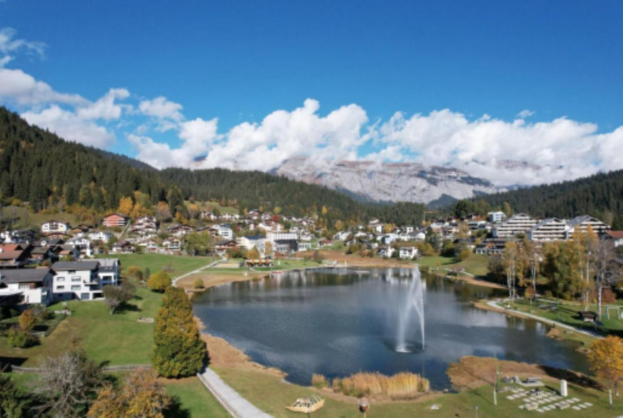 Lovely 1-Bedroom Vacation Studio Apartment With Pool And Sauna Laax Dış mekan fotoğraf